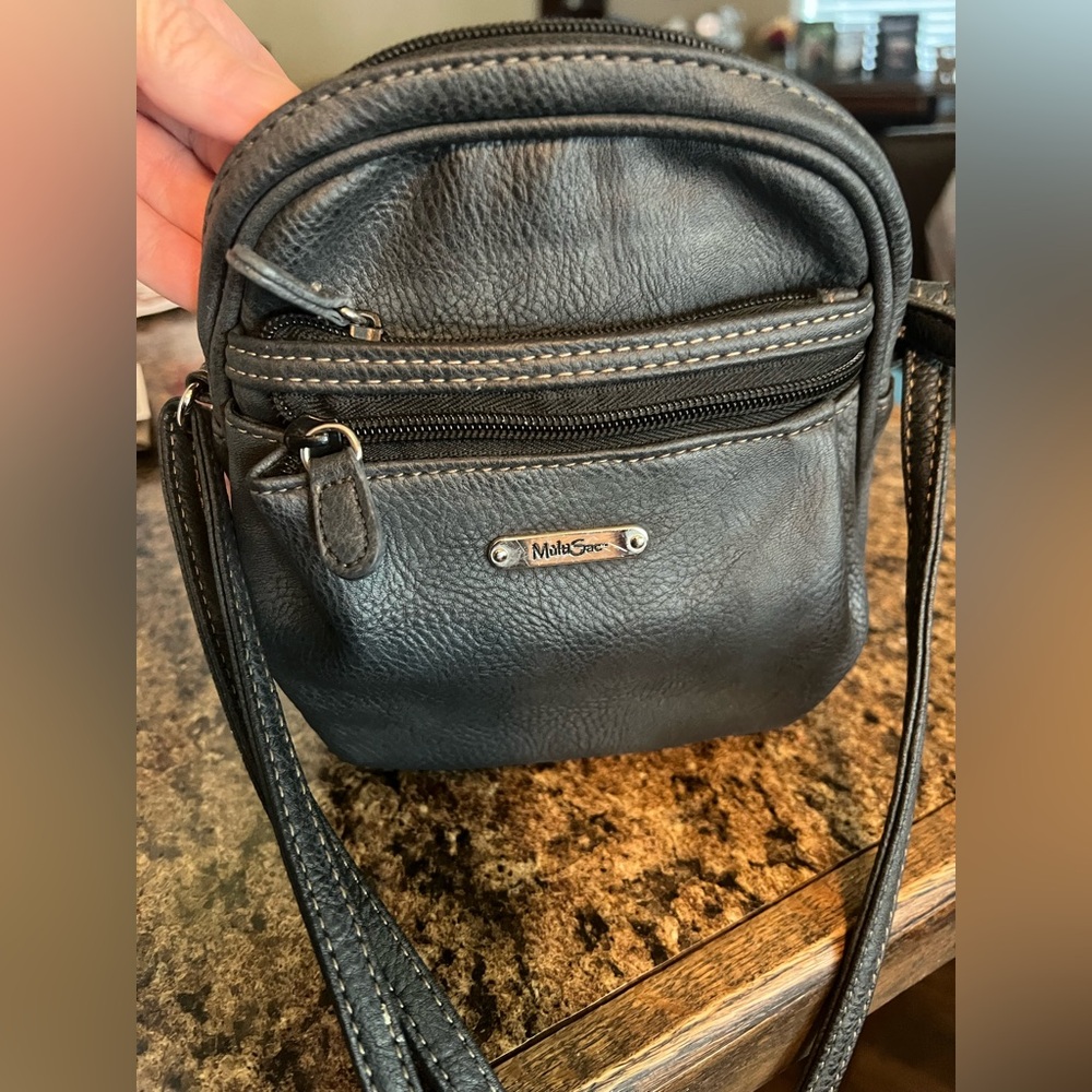 MultiSac Black Crossbody Bag
